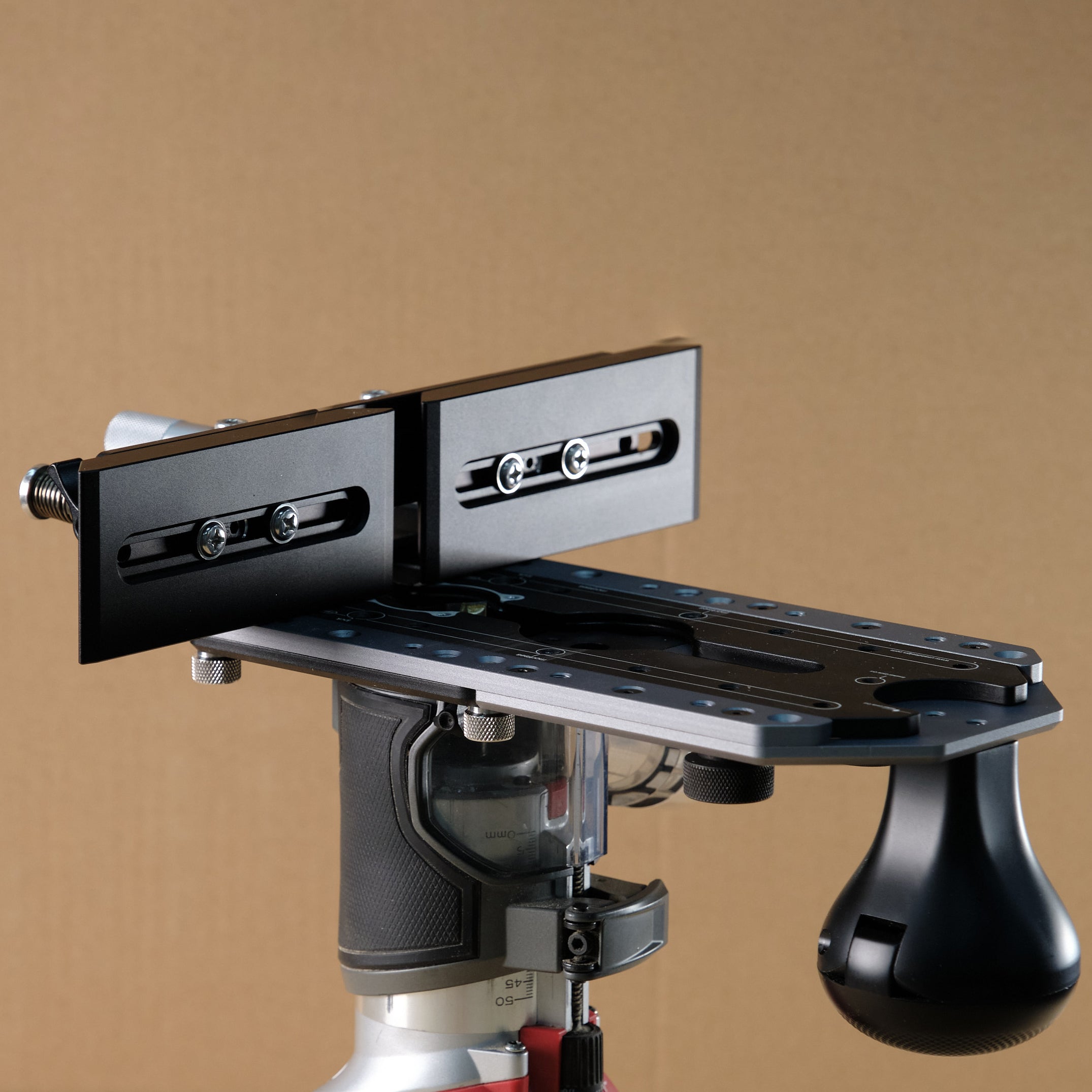 Multifunctional Edge Guide with Micro Adjustment || Physical Products - Zahyox