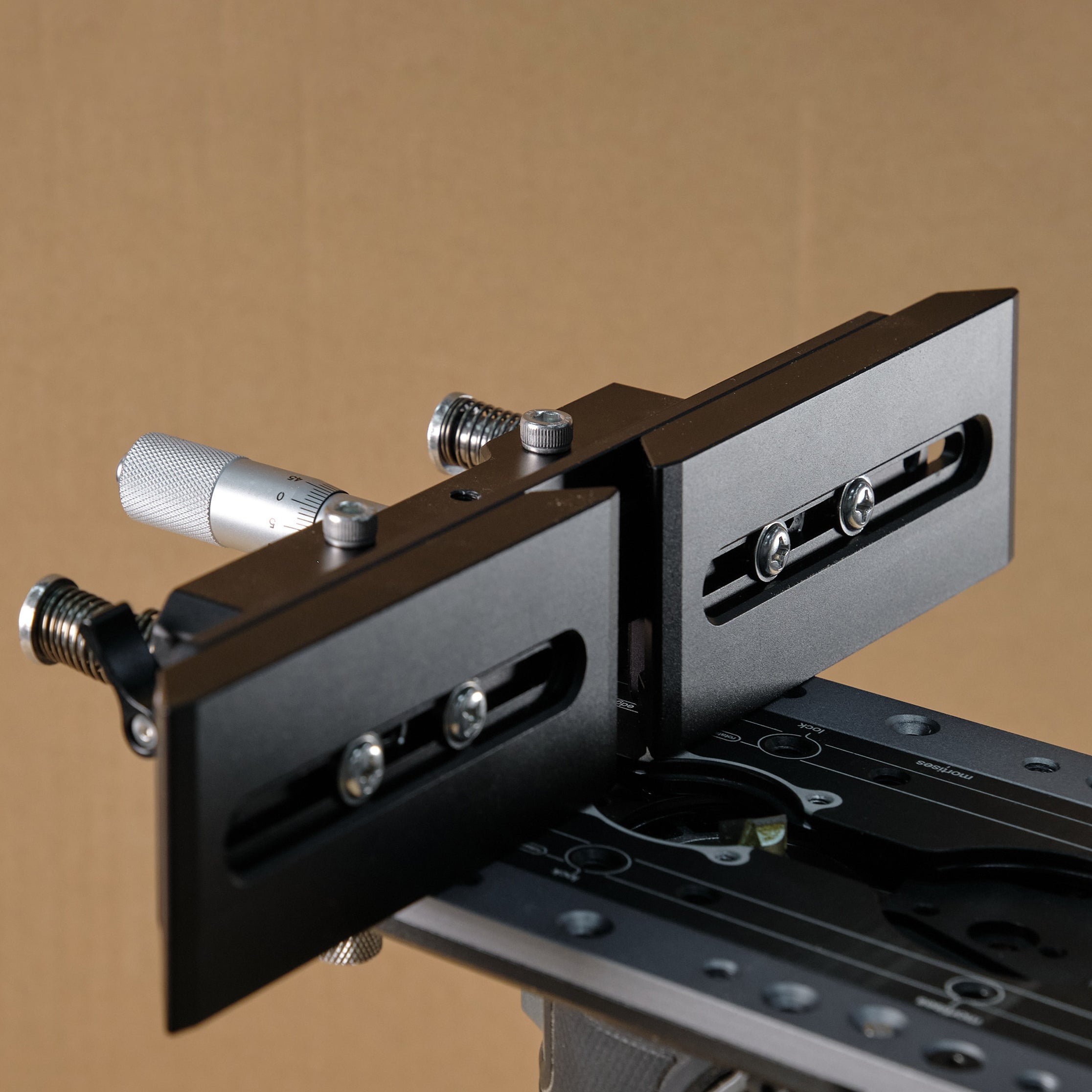 Multifunctional Edge Guide with Micro Adjustment || Physical Products - Zahyox