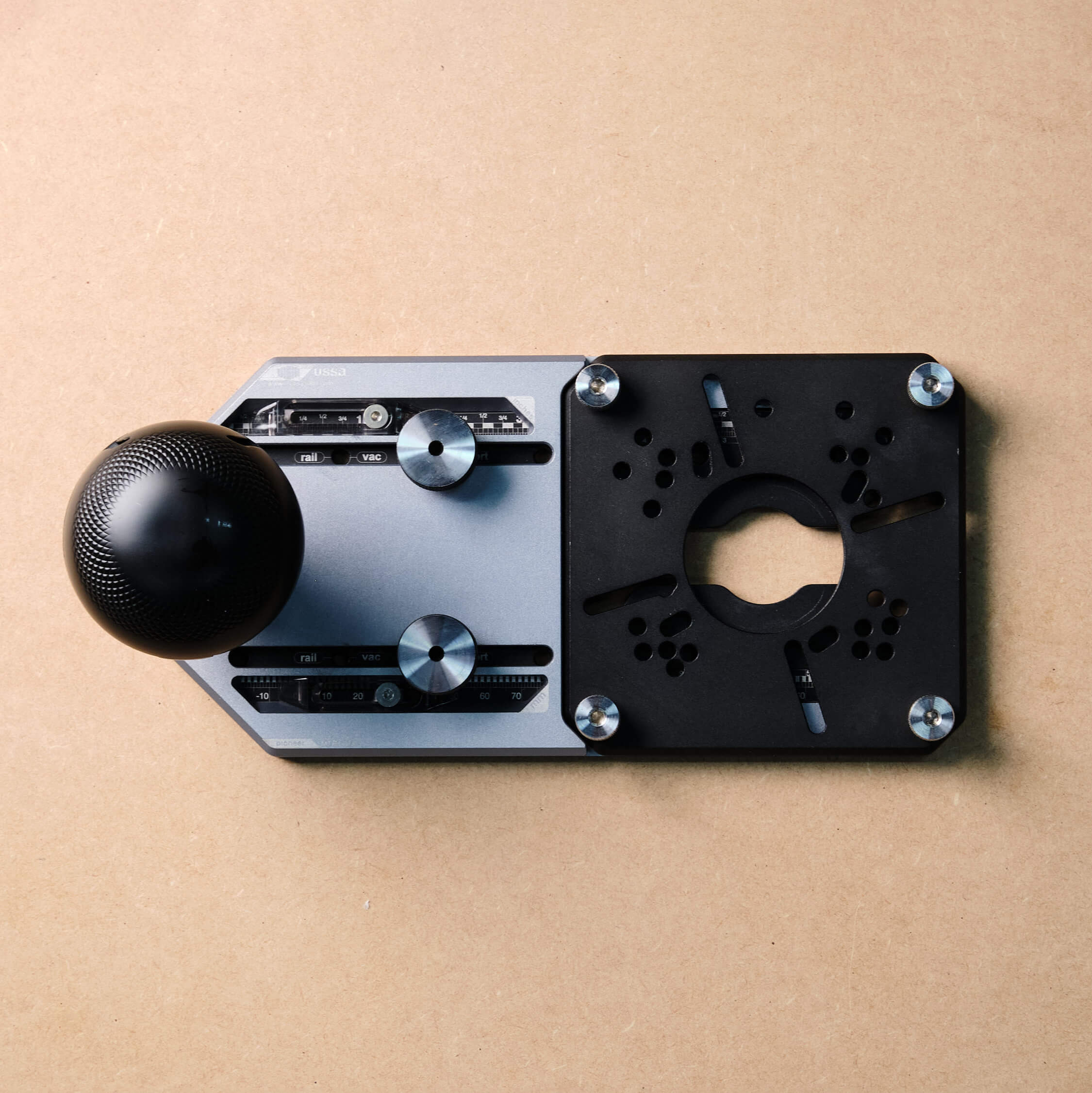 Pioneer 003 - 10-in-1 Trim Router Jig - Zahyox