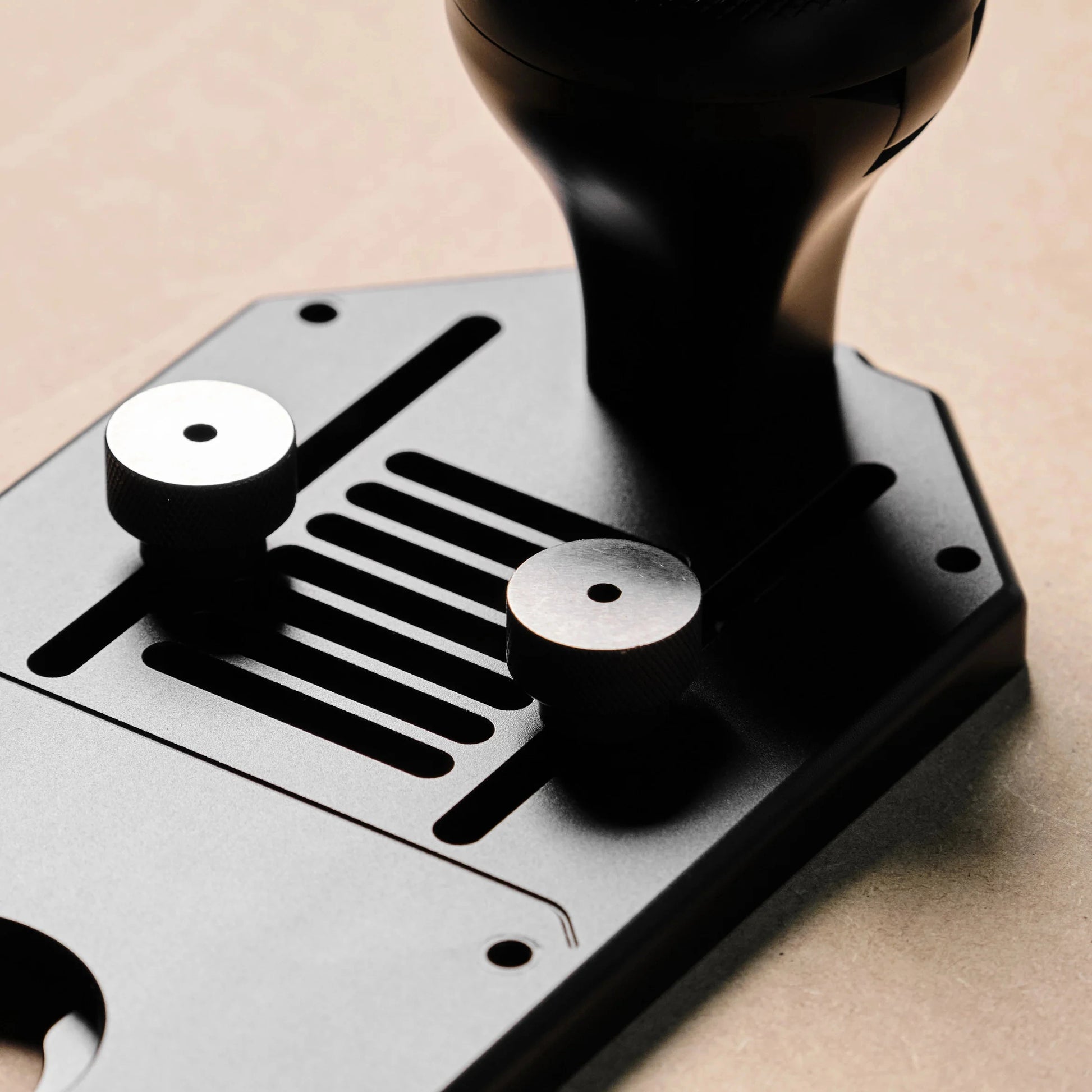 Pioneer Craft - Trim Router Jig || Aluminum Version 2.0 - Zahyox