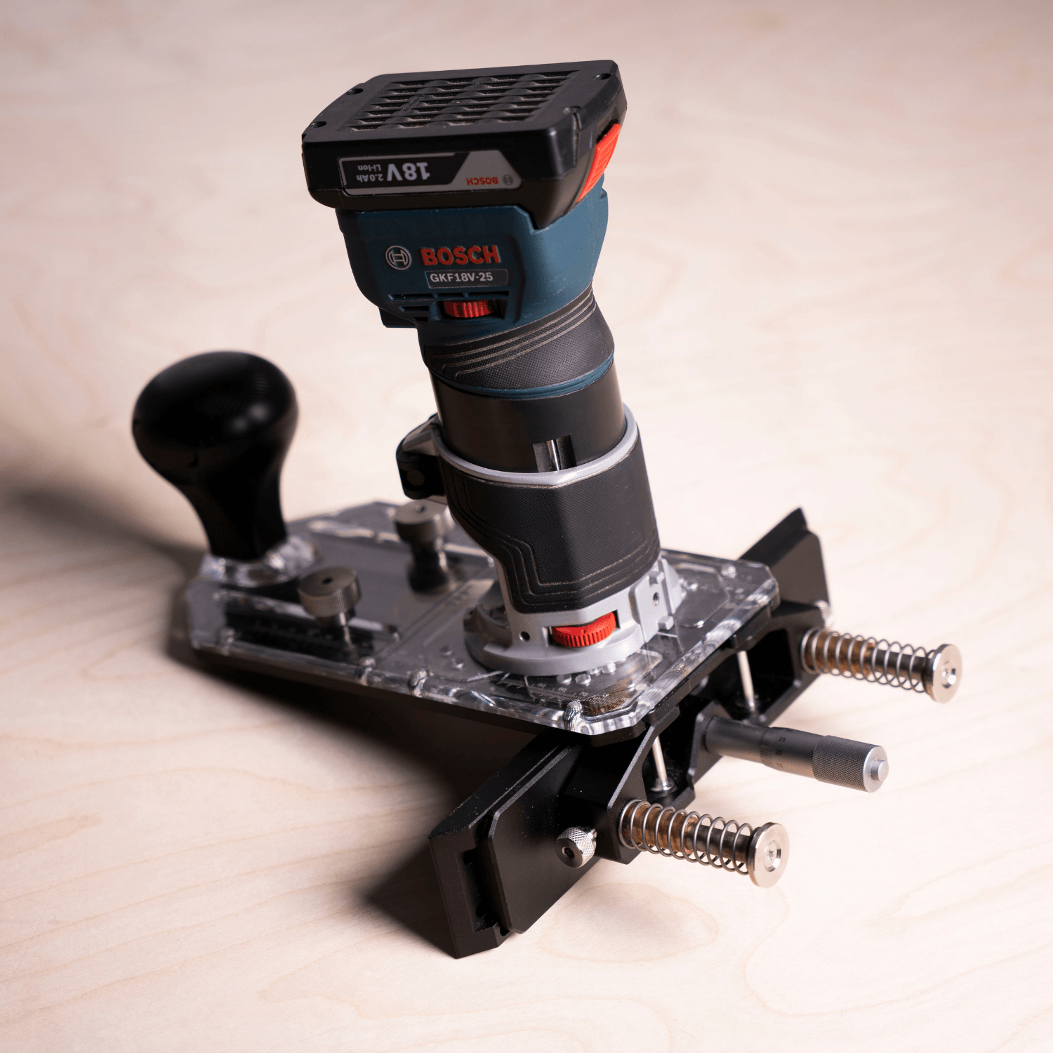 Edge Guide/Router Fence with Micro Adjustment
