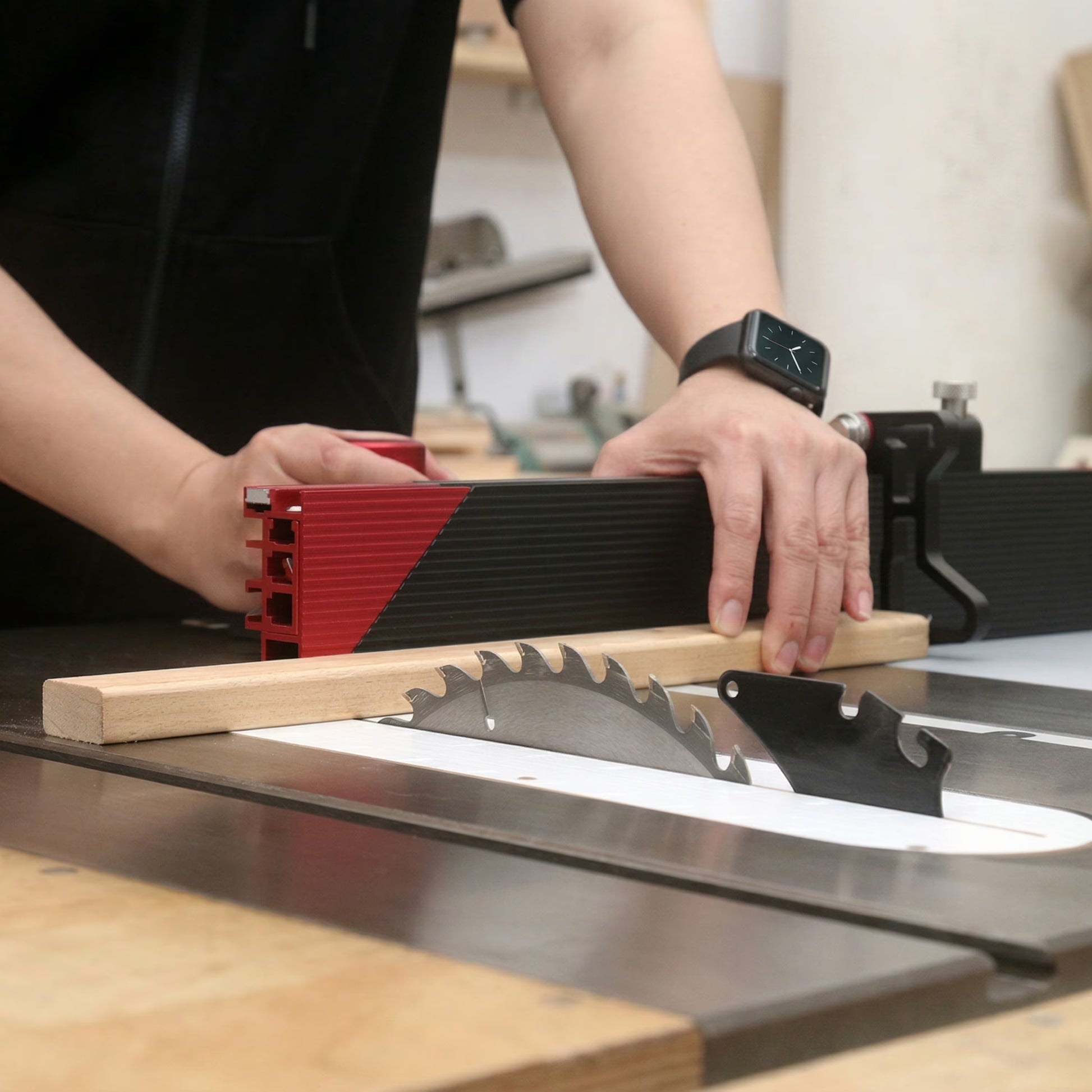 Table Saw Miter Gauge with 890mm Extendable Fence - Zahyox