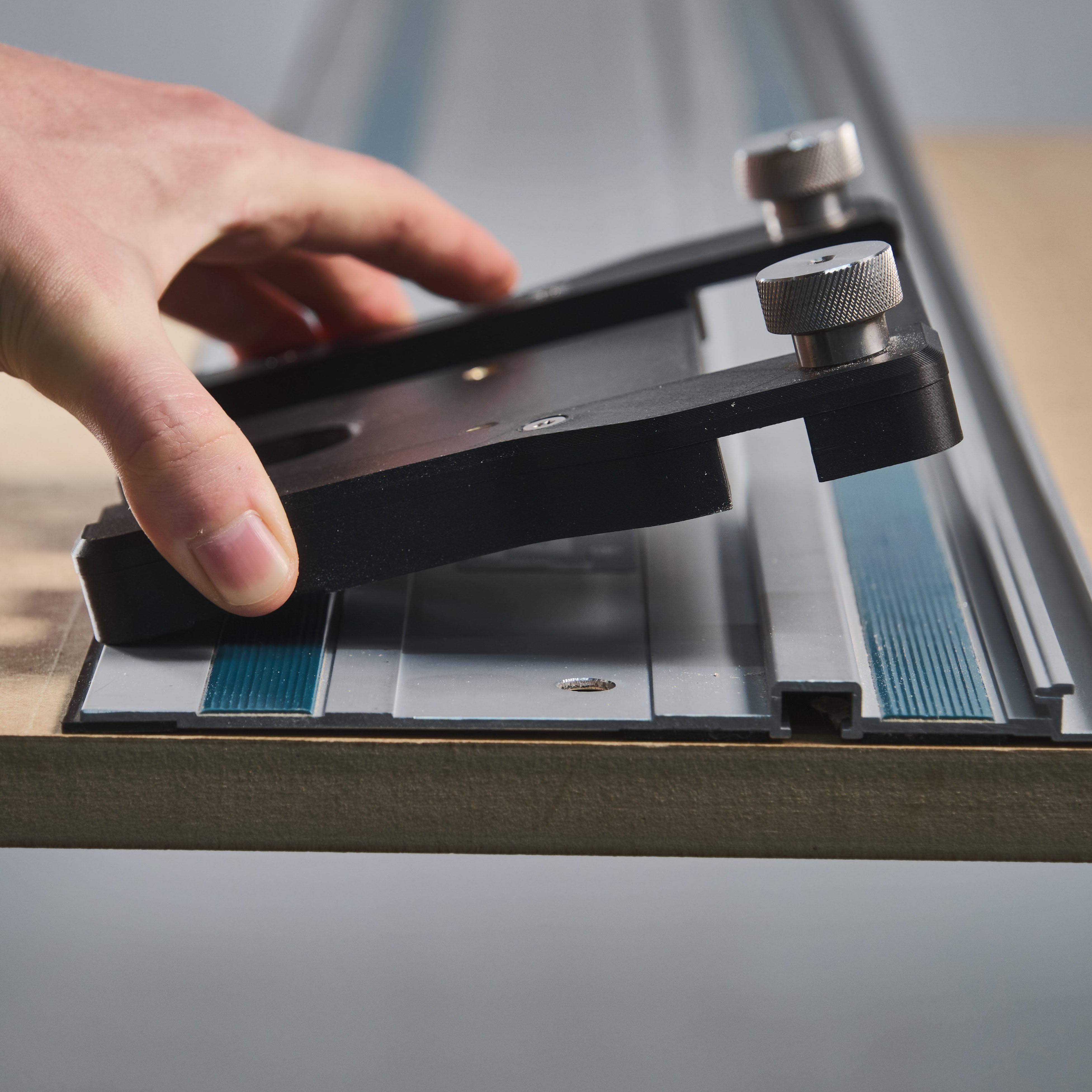 Zero Tolerance Rail Guide || Physical Product - Zahyox